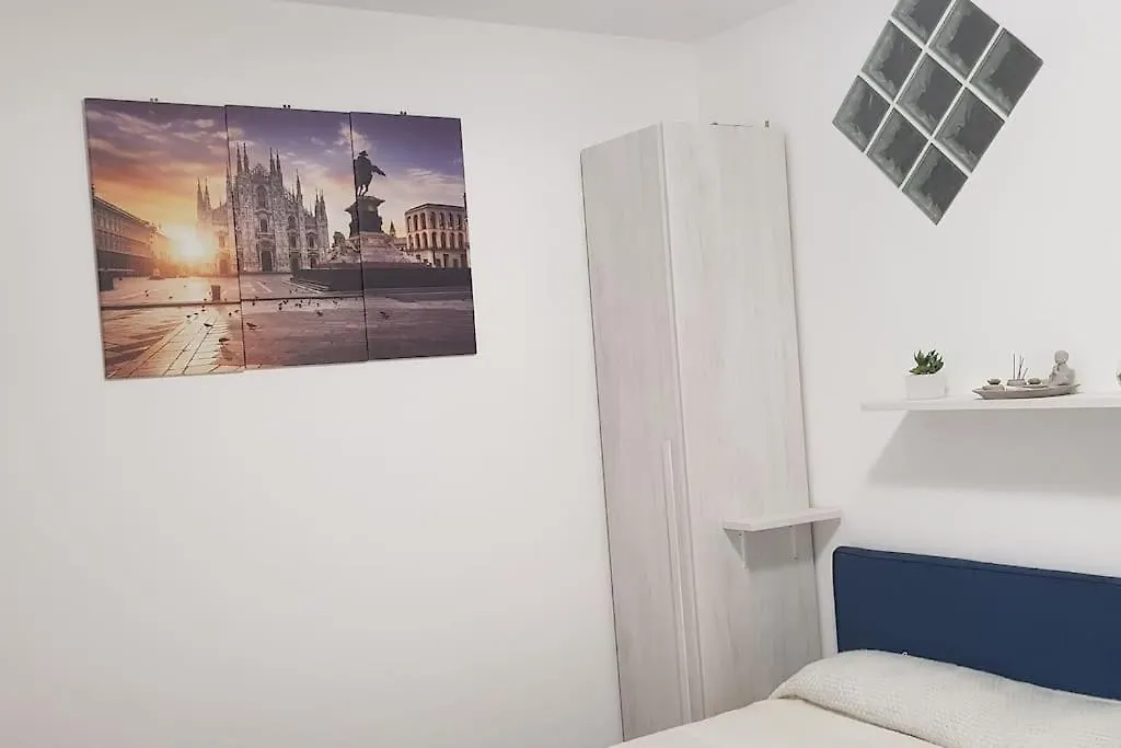 Wonderful Flat Milano Center 아파트 밀라노