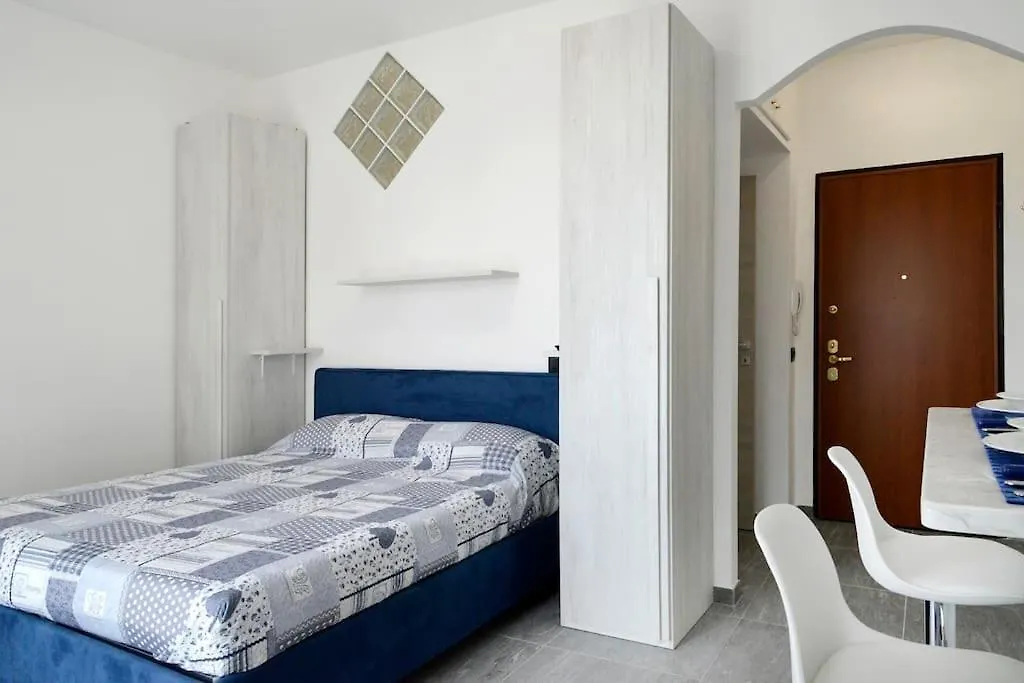 Wonderful Flat Milano Center 아파트 밀라노